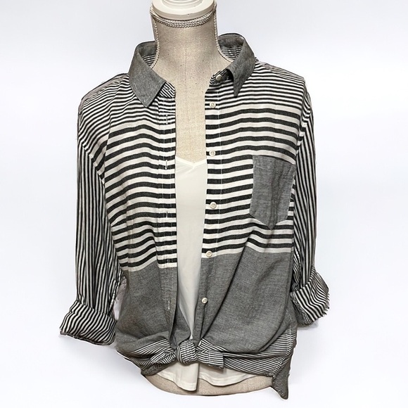 Merona button up, long sleeve stripe shirt. Sz lg - Picture 1 of 7